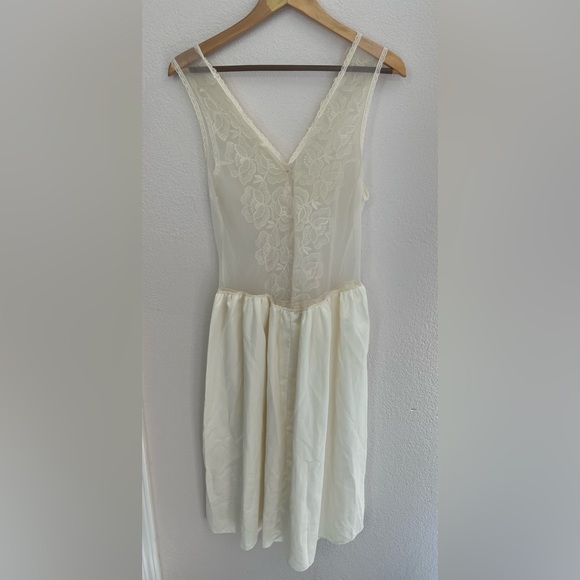 Vintage Sabrina Off White Lace Night Gown Lingerie Dress Sheer Size Large - Picture 12 of 12